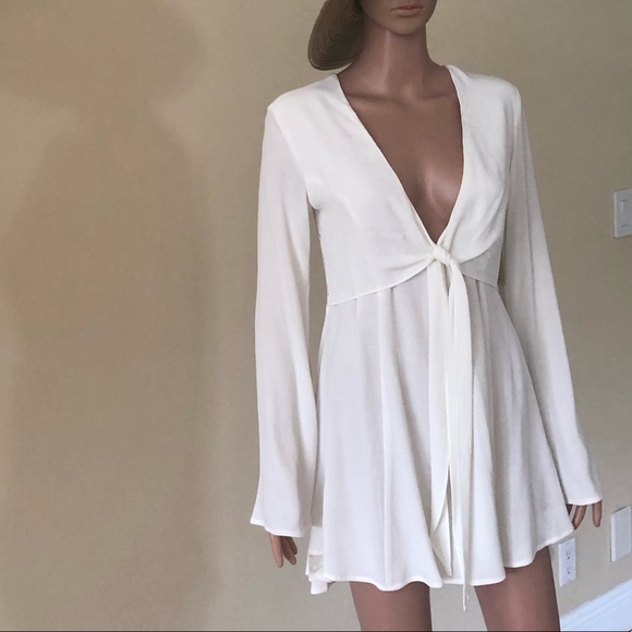 Flynn Skye Beige Dress (Mini) - Picture 3 of 10